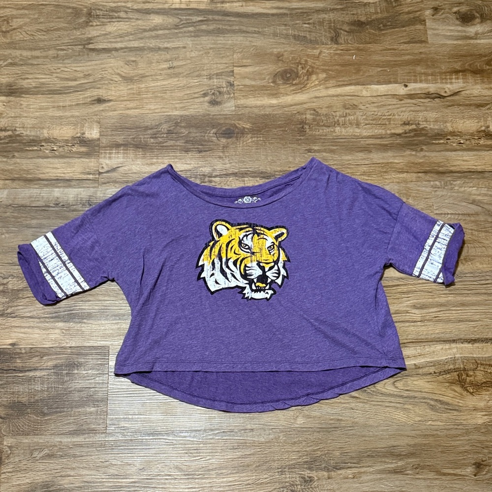 LSU Tigers Cropped Tee